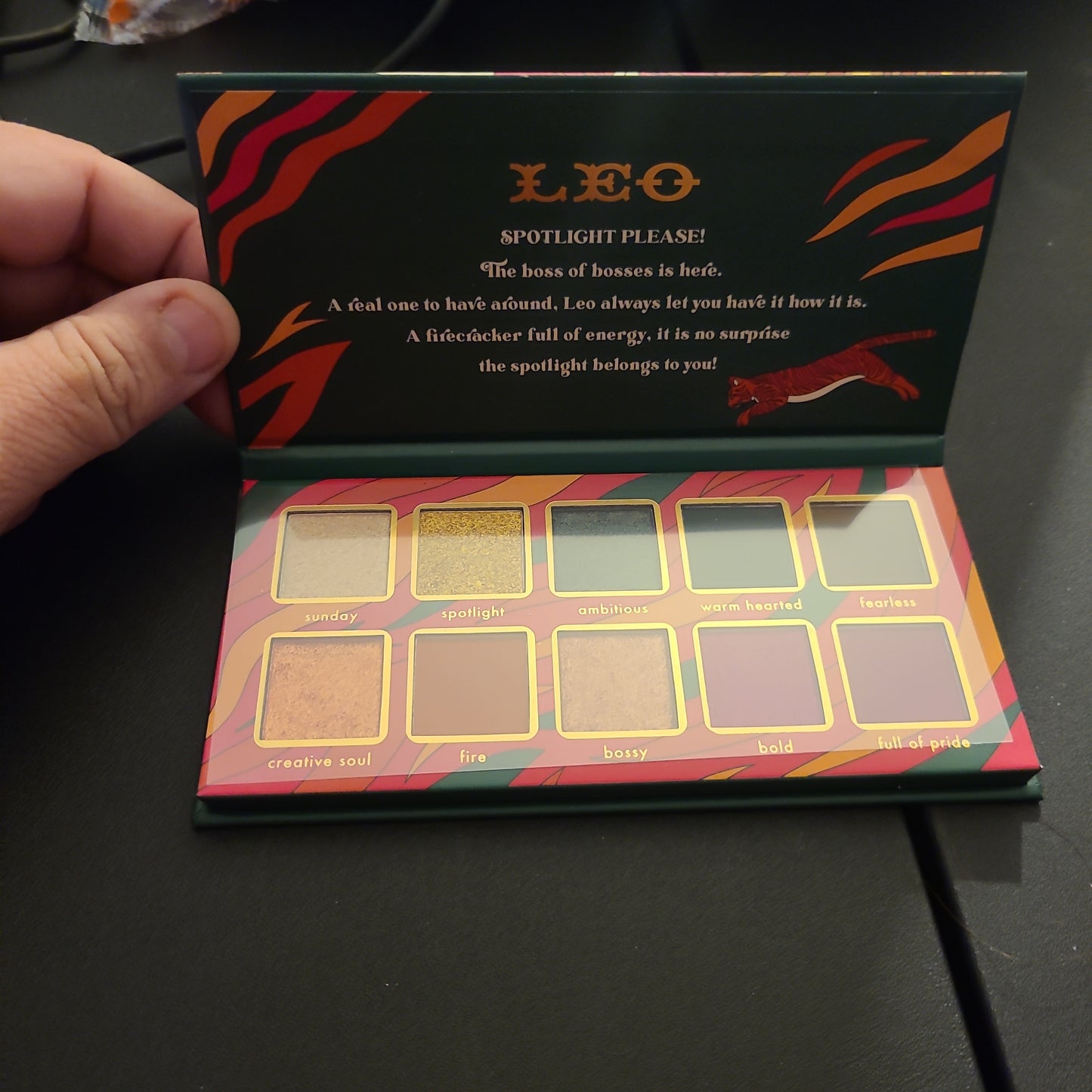Kara Beauty Leo Palette