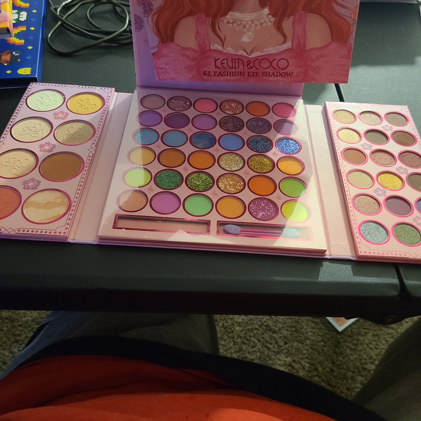 Kevin &Coco palette