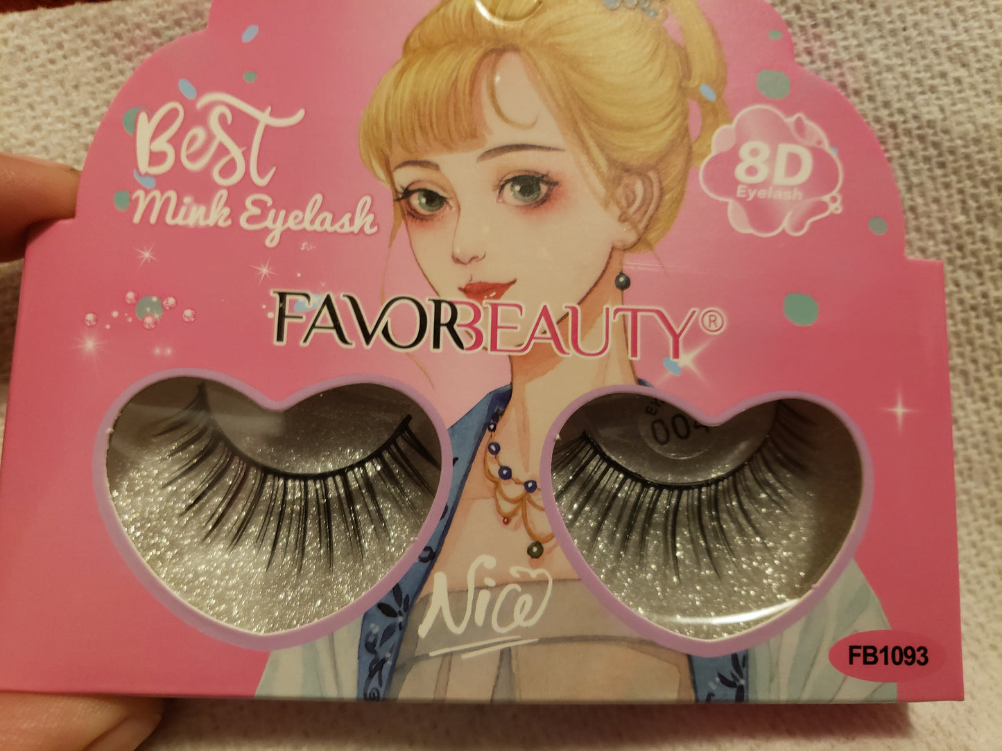 Favor Beauty  eyelashes