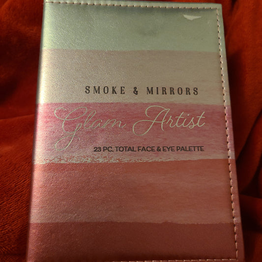 S&M Glam Artist