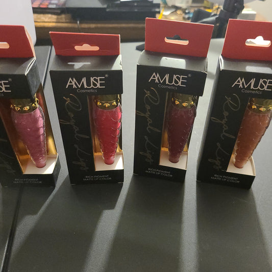 Amuse royal lips