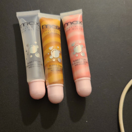 Max lip glossy