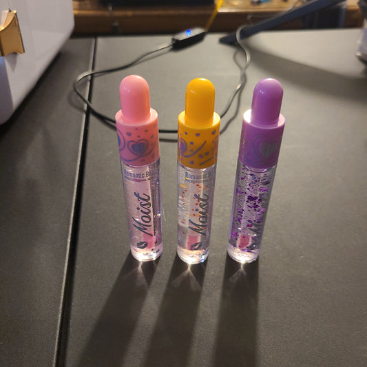 Moist magic lip oils