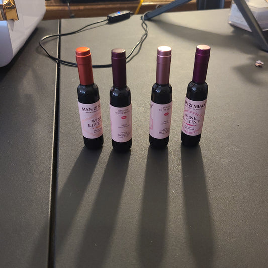 Man zi miao wine lip tint