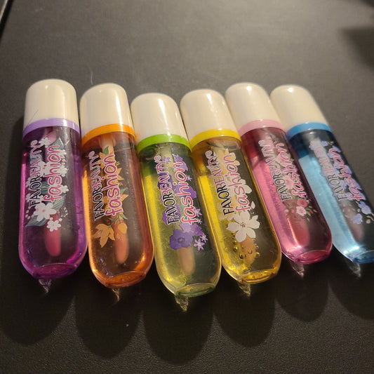 Favor beauty lip oils