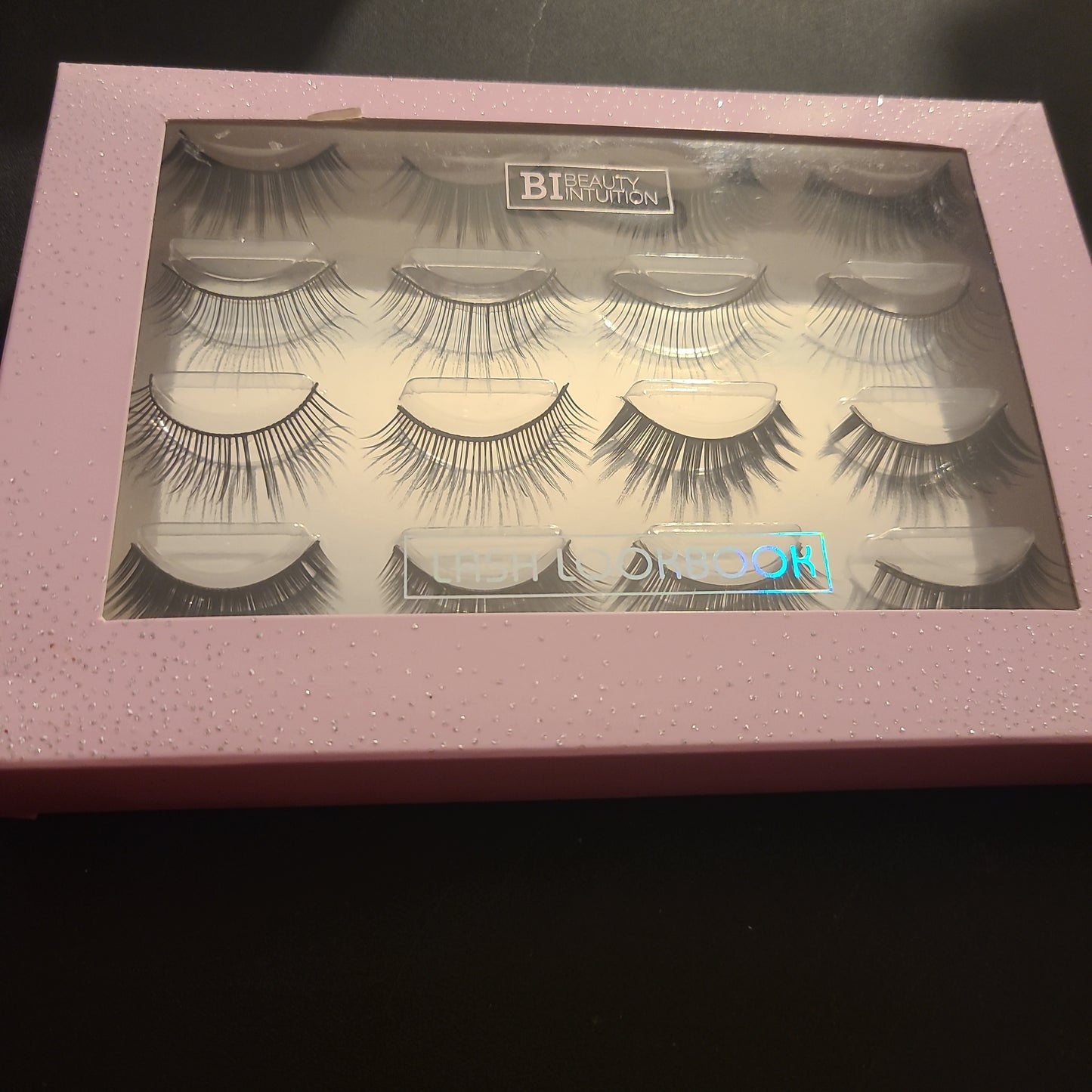 BI LASH LOOK BOOK