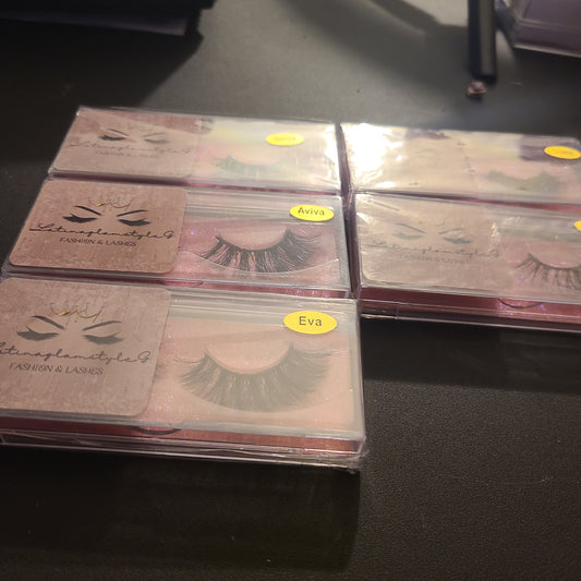Latina style fashion &lashes