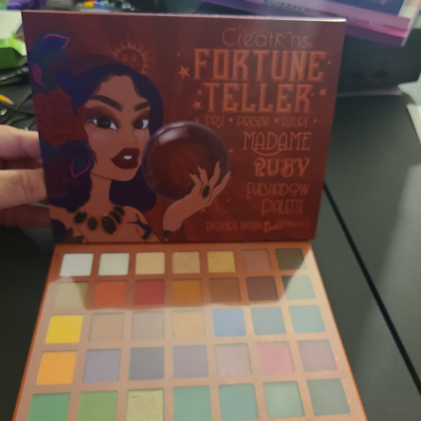 Beauty Creations Fortune Teller